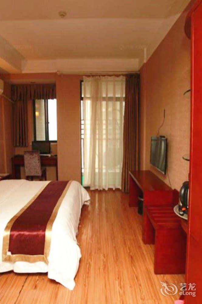Helun Hotel Čcheng-tu Exteriér fotografie