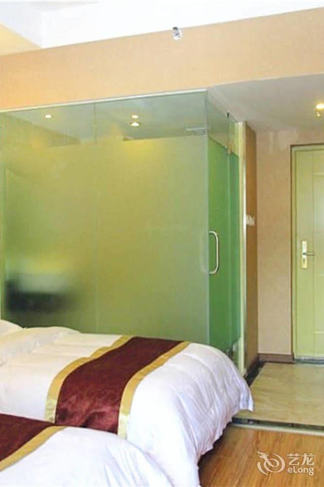 Helun Hotel Čcheng-tu Exteriér fotografie