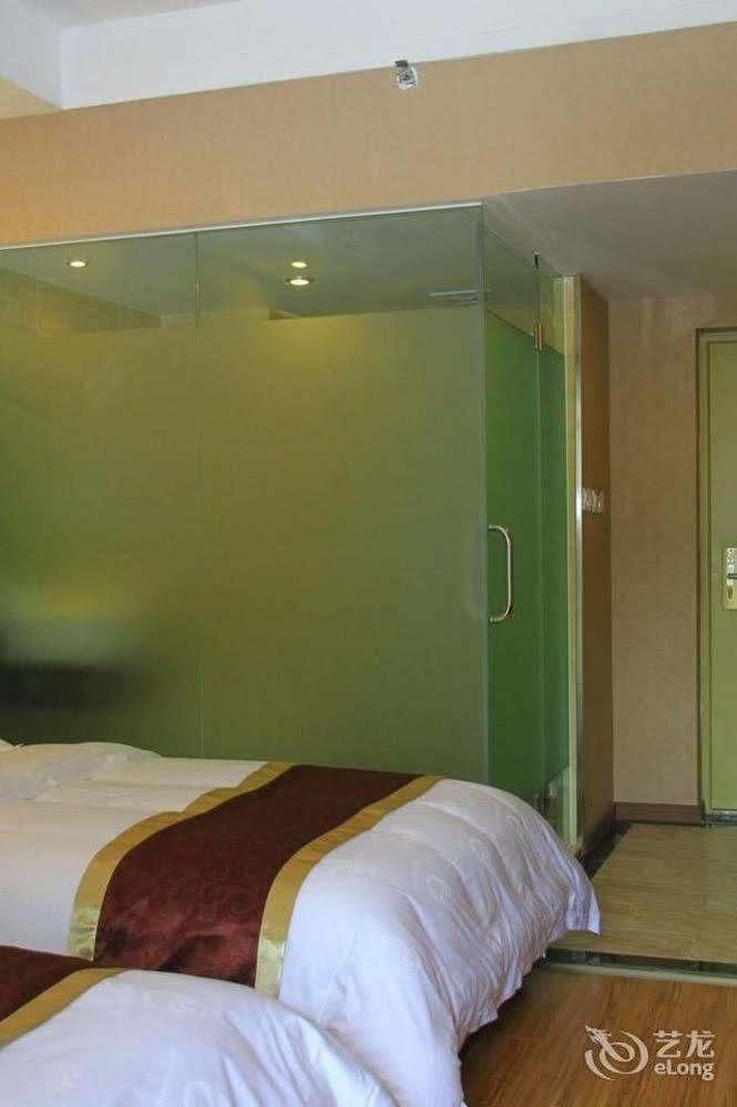 Helun Hotel Čcheng-tu Exteriér fotografie